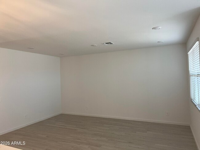 Building Photo - 15842 W Gray Fox Trl