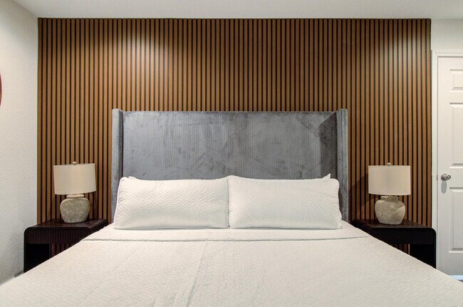 Foto del edificio - 2103 Radcliffe St