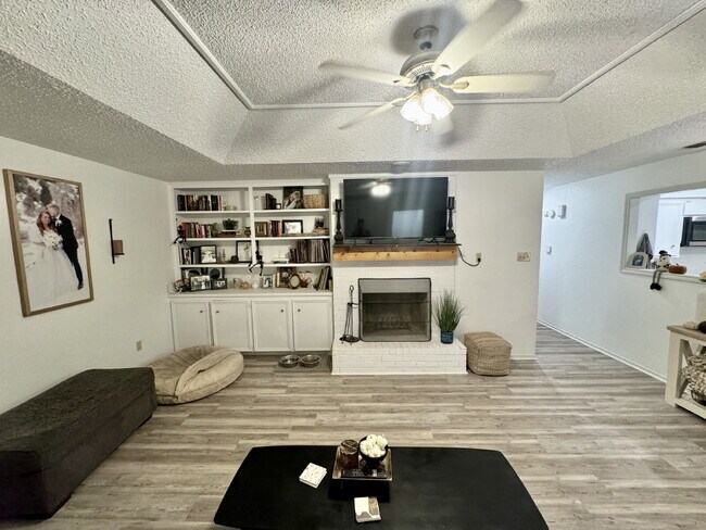 Foto del edificio - 2 bedroom 2 bath 2 car garage in Kings Park, Lubbock