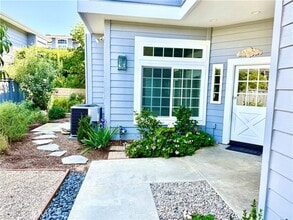 Building Photo - 3600 Lilac Ave