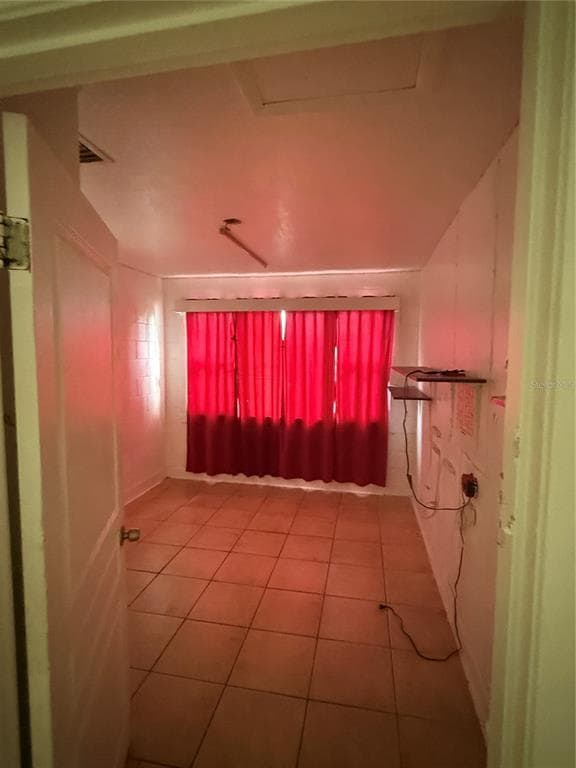Foto del edificio - 671 Marot St