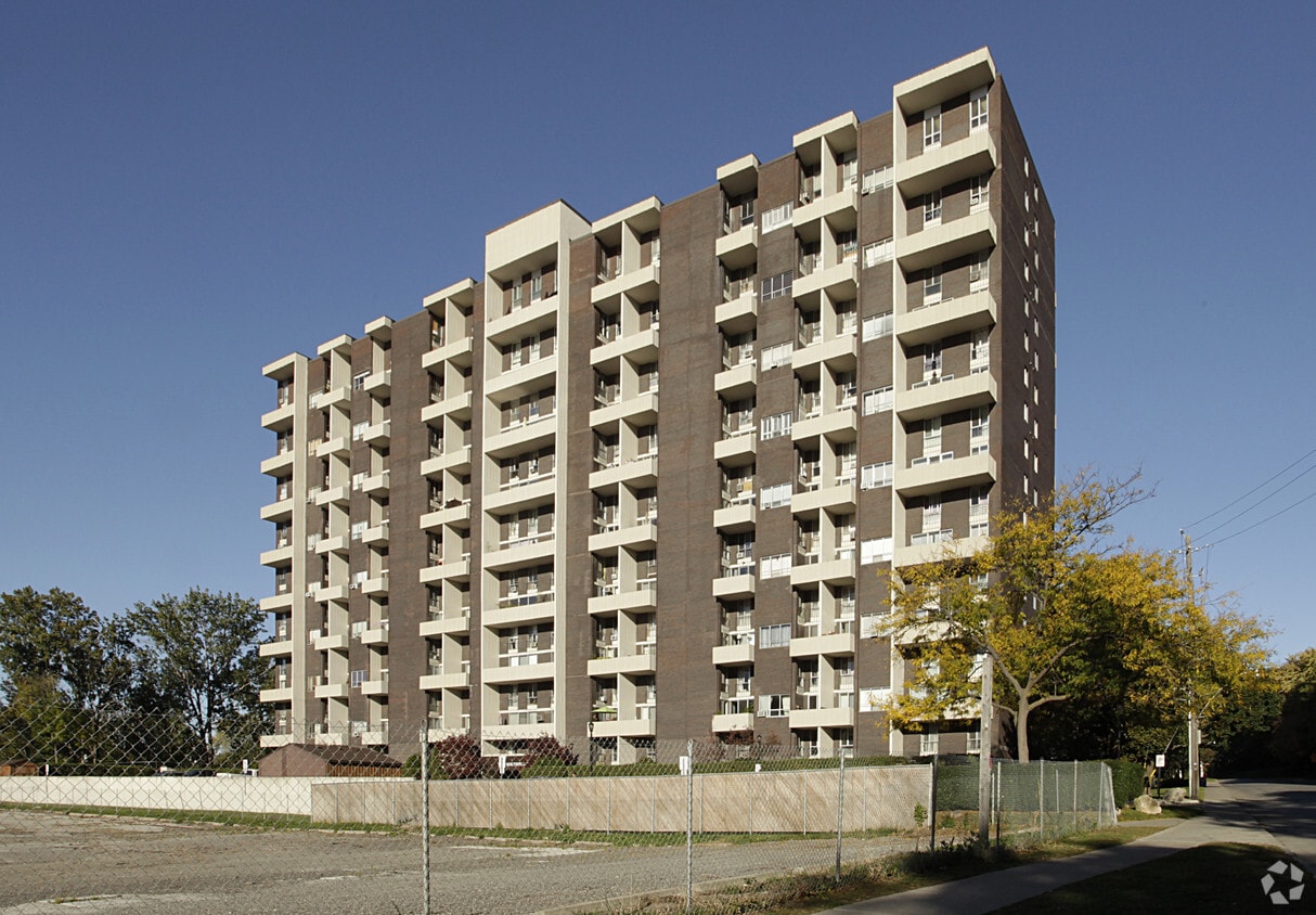 The Southport Apartments 60 Southport St Toronto, ON