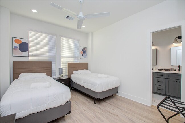 Foto del edificio - 4109 Hare St