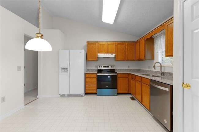 Foto del edificio - 3474 Erin Glen NW