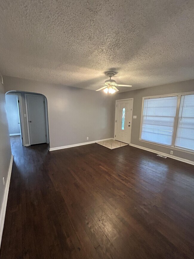 Foto del edificio - 1706 S Estelle St