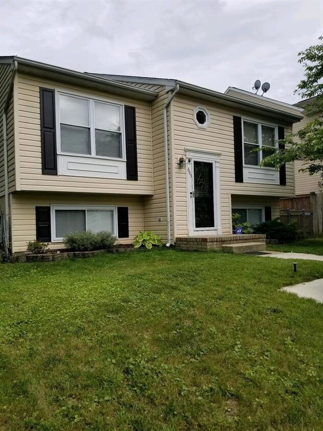 Primary Photo - 693 212th St, Pasadena, MD 21122