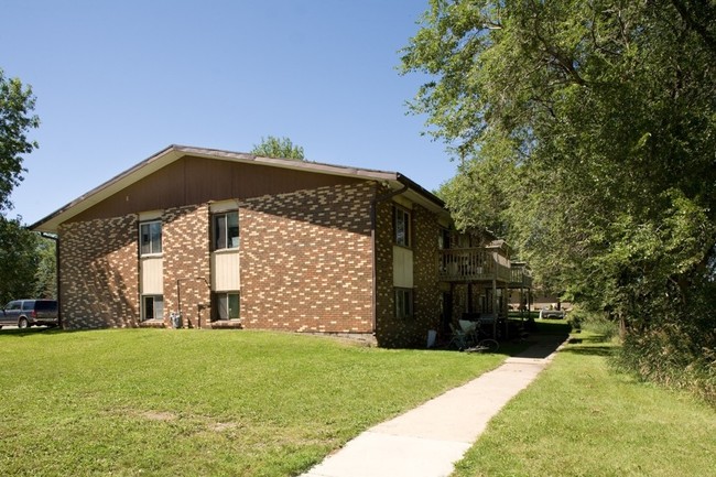 Building Photo - Rock Manor Apartments