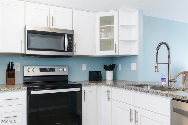 Foto del edificio - 4534 SE 5th Pl