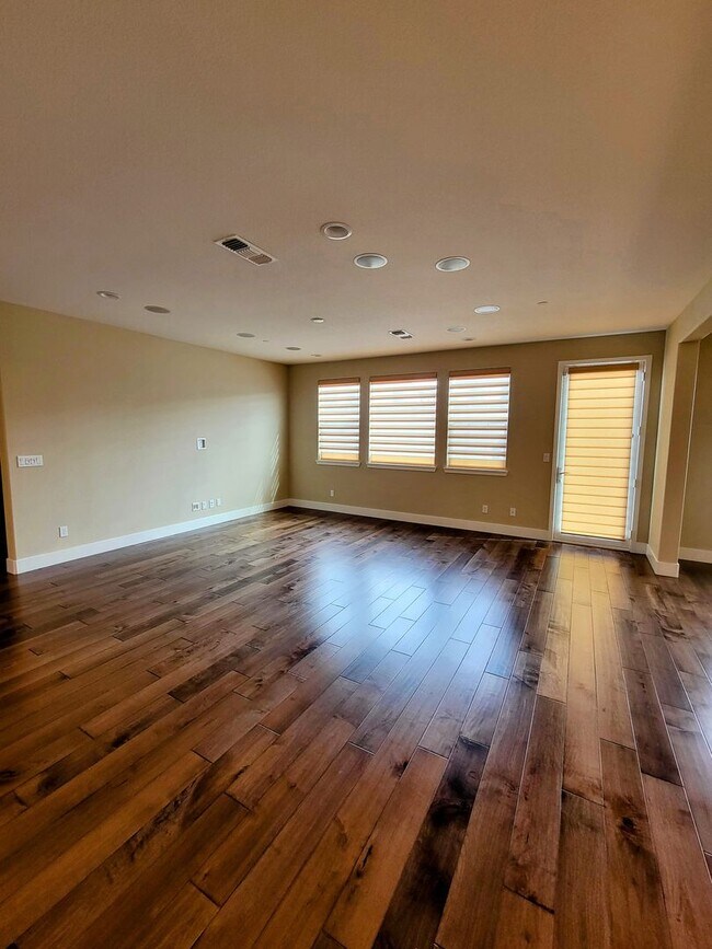 Foto del edificio - Move-In Special: Get $2,000 Off Your Secur...