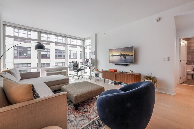 Foto del edificio - 1400 Hudson St