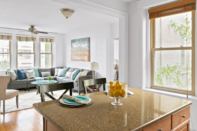 Building Photo - 32 Ransom Rd