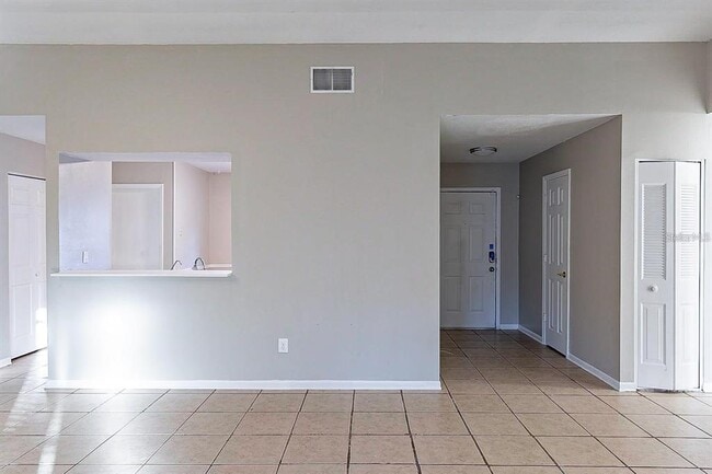 Building Photo - 653 Bryan Terrace Dr