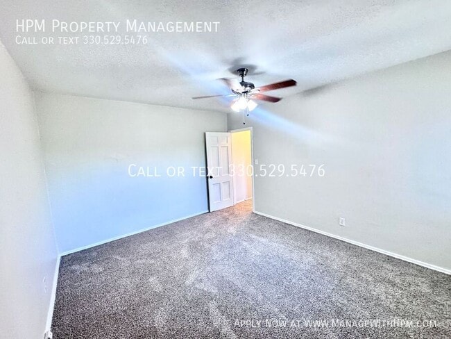 Foto del edificio - 3270 Warrensville Center Rd