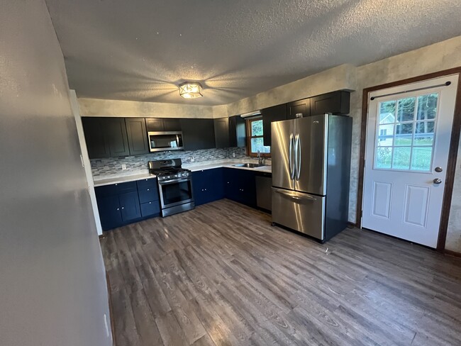 Building Photo - 5009 US-59