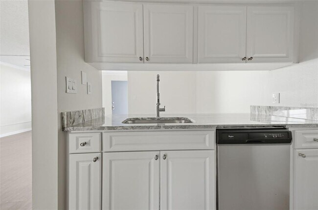 Foto del edificio - 3102 W Horatio St