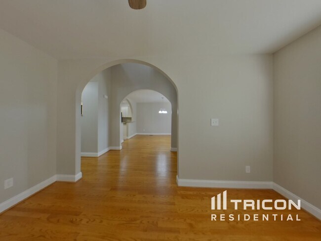 Foto del edificio - 6807 Ridge Haven Ln