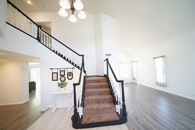Foto del edificio - 1820 Dawnridge Ct