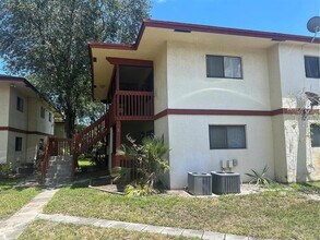 Building Photo - 2074 NW 43 Terrace