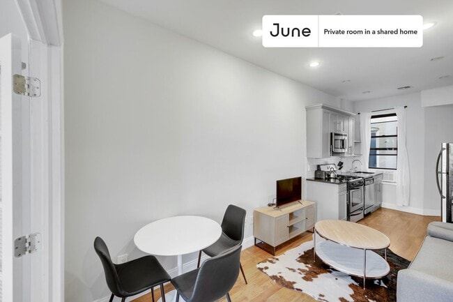 Foto del edificio - Room in Shared 4 bed/1 bath home