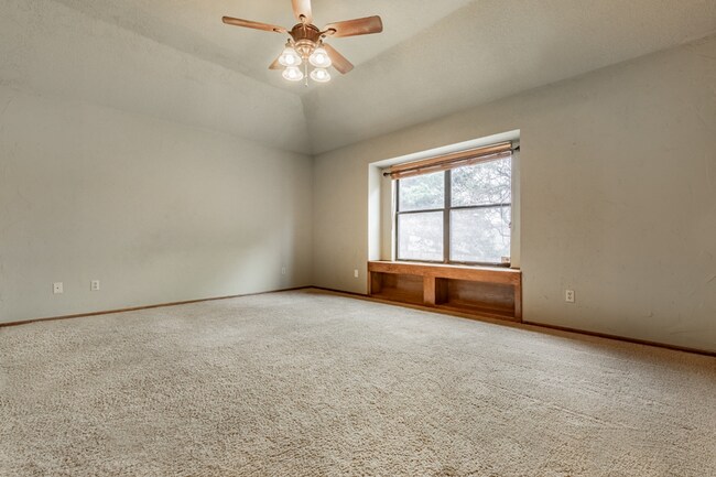 Foto del edificio - 3 br, 2 bath House - 1705 Dena Dr