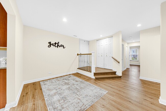 Foto del edificio - 1257 N Streamwood Ln