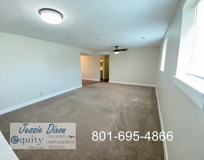 Foto del edificio - 792 Shepard Ln