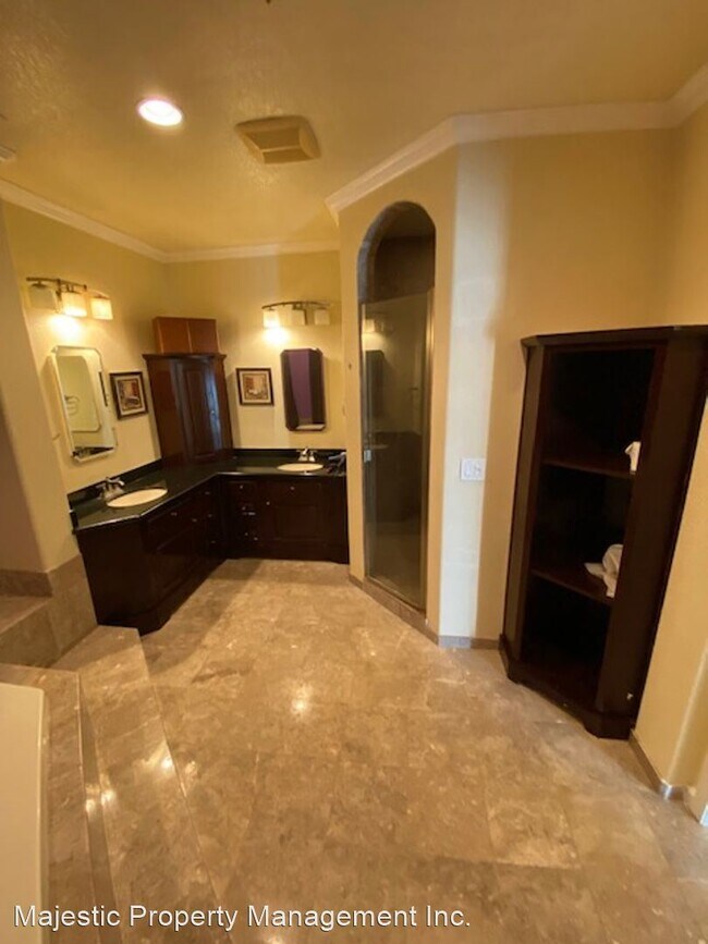 Foto del edificio - 5 br, 4 bath House - 4114 Coastal Cove Lane