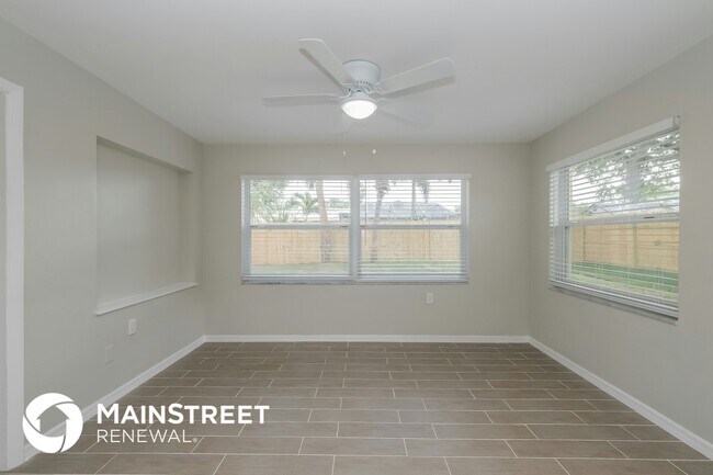 Foto del edificio - 1418 Thames Ln