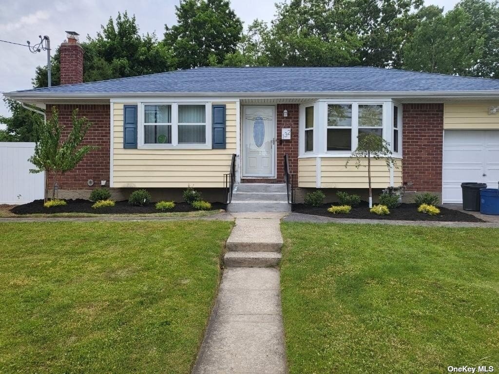 Primary Photo - 132 Villa Ave