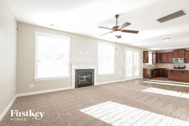 Foto del edificio - 14516 Brotherly Lane
