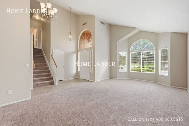 Building Photo - 599 W Country Estates Ave
