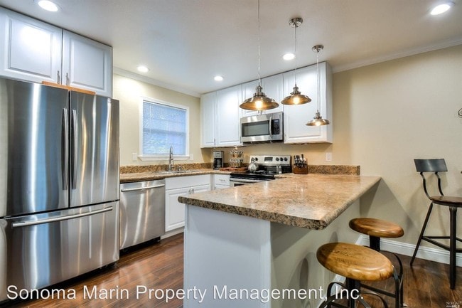 Building Photo - 2 br, 1.5 bath House - 8304 Windmill Farms
