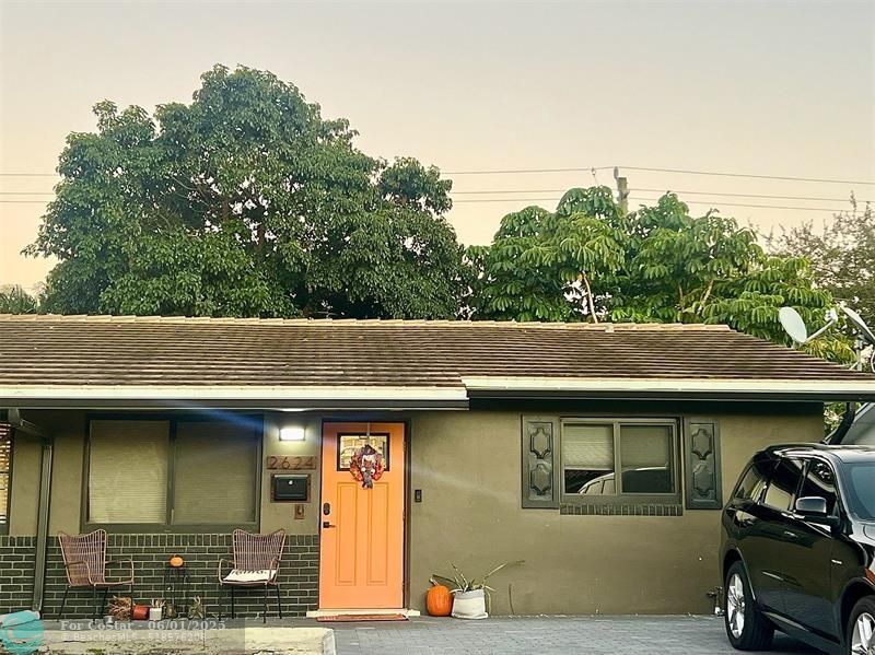Foto principal - 2624 NE 10th Terrace