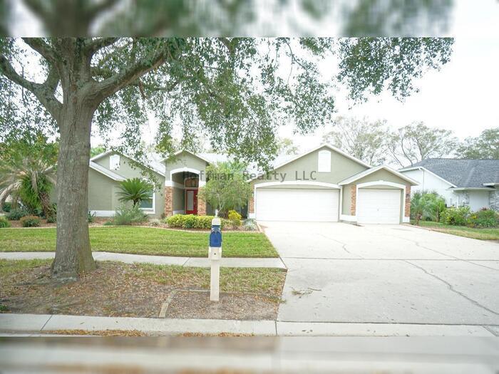 Primary Photo - River Hills Community 4-Bed, 3-Bath, 3-Car...
