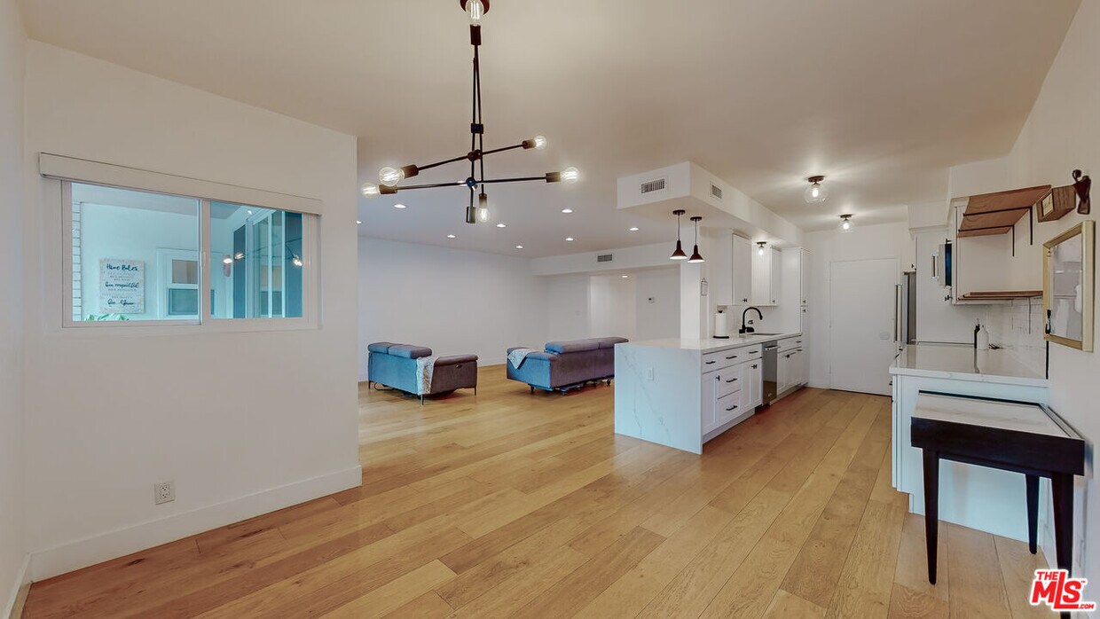 Foto principal - 7309 Franklin Ave