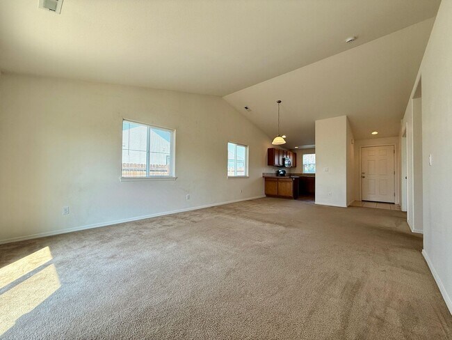 Building Photo - YOU WON'T WANT TO MISS OUT ON THIS AMAZING...
