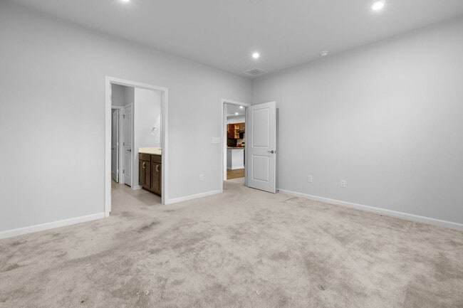 Foto del edificio - Beautiful 3 bed/2 bath Home in Griffin in Senior Community!