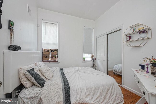 Building Photo - 2034 N 18th St