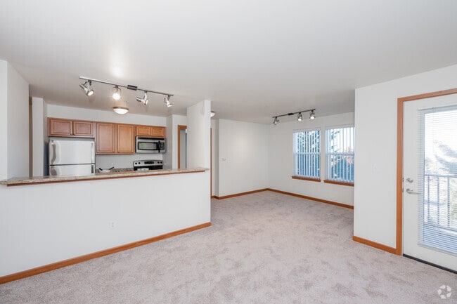 Interior Photo - Viewpoint Apartment