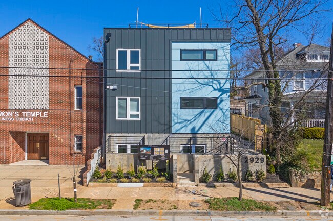 Foto del edificio - 2929 12th St NE