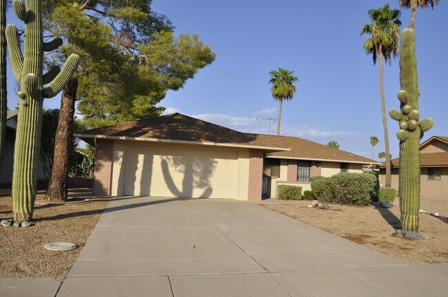 Foto del edificio - 13002 W Meeker Blvd