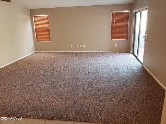 Building Photo - 3798 W Goldmine Mountain Dr