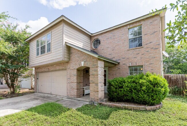 Foto del edificio - 491 Emerald Fields Ln