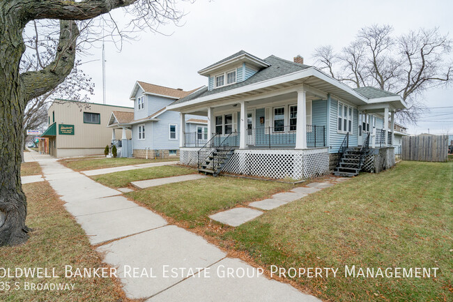 Foto del edificio - 1235 S. Broadway, Green Bay