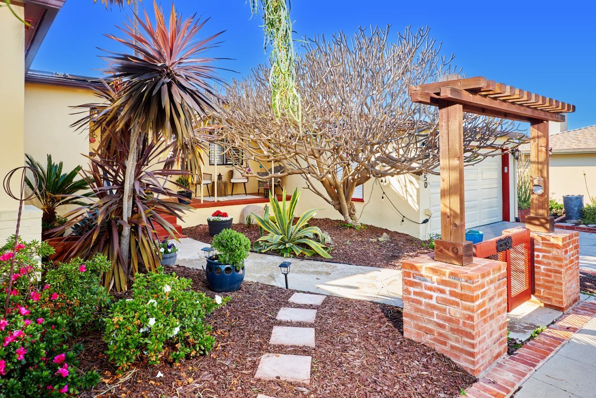 Foto principal - 4350 Summit Dr