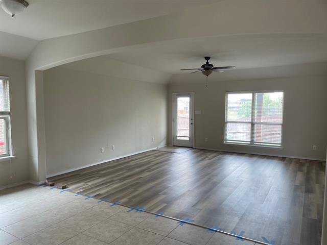 Foto del edificio - 4733 Lazy Oaks St