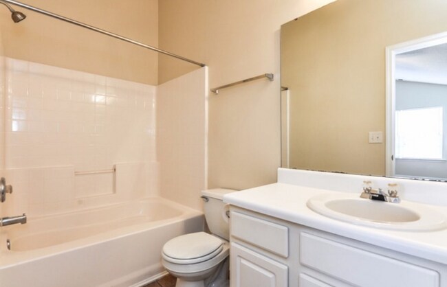 Foto del edificio - 3051 Bracey Pl