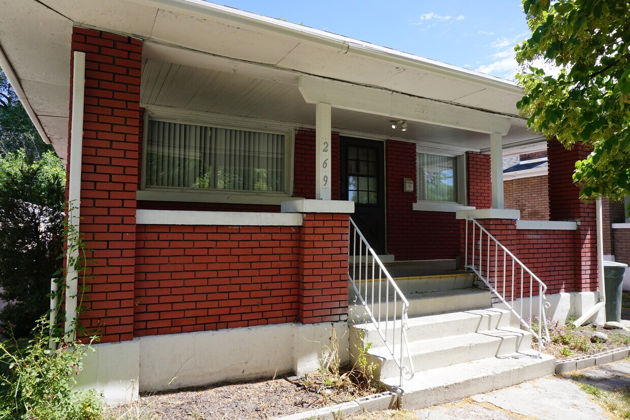 Foto principal - Spacious Salt Lake City 4 Bedroom Home