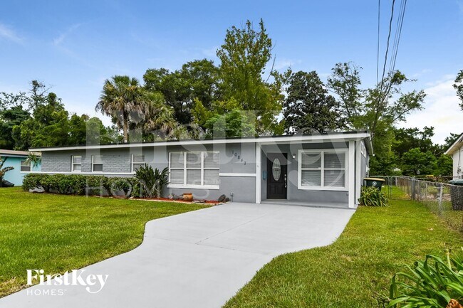 Building Photo - 10847 Dulawan Dr