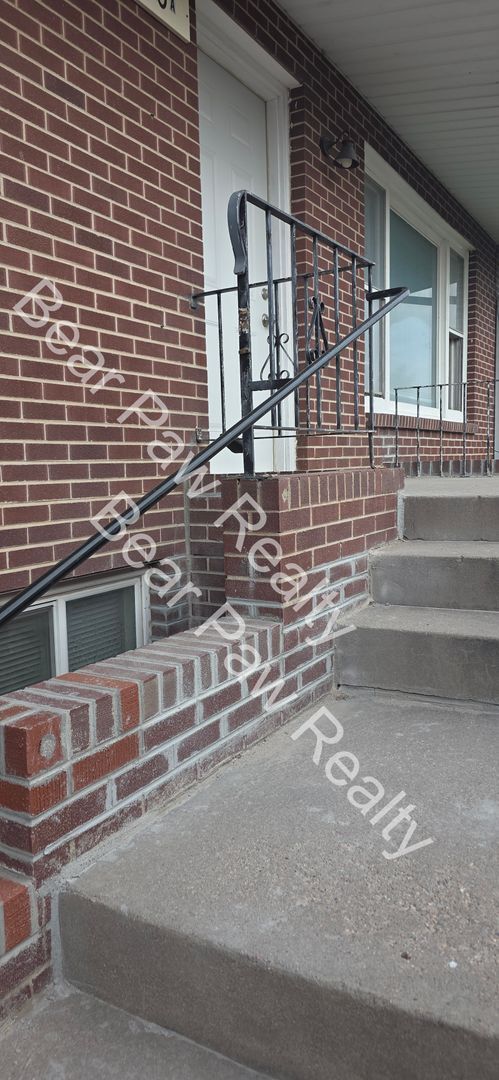 Building Photo - 130 Williams St